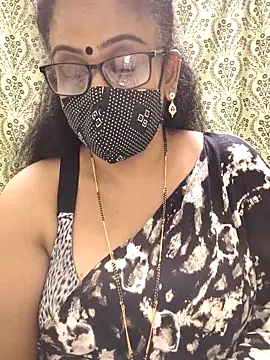 sweet-lotus online show from 10.10.25