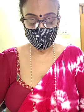 sweet-lotus online show from 10.14.25