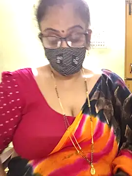 sweet-lotus online show from 10.16.25