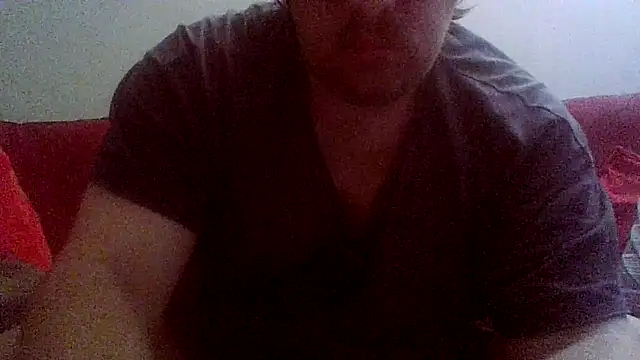 Snapshot of chubbyDavid1998 chatting on 11.03.25 chubbyDavid1998 online show from 11.03.25