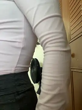 vikysexy283 online show from 12.16.25