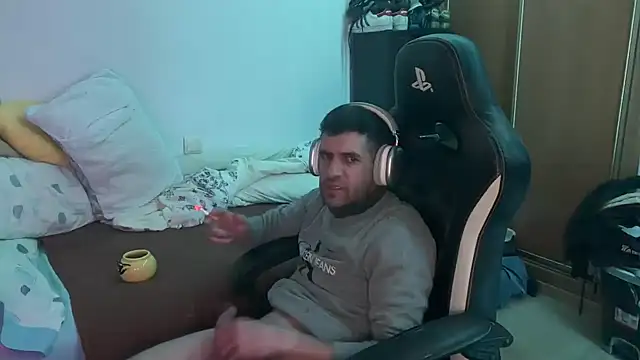 XxpartacXX19cm online show from 03.10.26