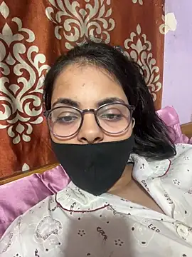 Snapshot of Sandhya_77 chatting on 04.25.26 Sandhya 77 online show from 04.25.26