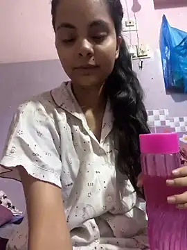 Snapshot of Sandhya_77 chatting on 04.29.26 Sandhya 77 online show from 04.29.26