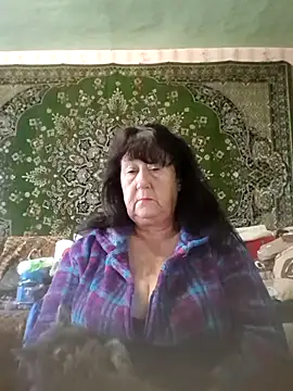 CrystalLime6411 online show from 10.15.25