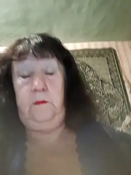 CrystalLime6411 online show from 10.27.25