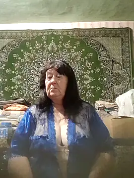 CrystalLime6411 online show from 11.18.25