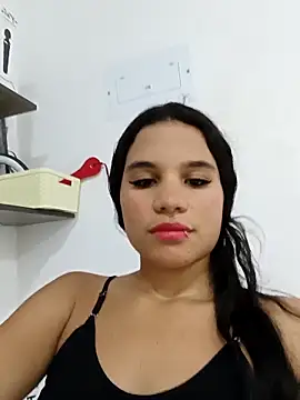 Snapshot of Little-Pussy-Sweet chatting on 09.10.25 Little-Pussy-Sweet online show from 09.10.25