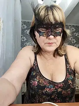 AliceGold5231 online show from 10.18.25