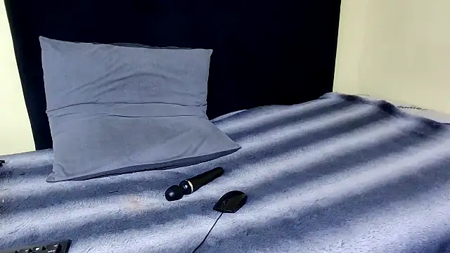 ThickTemptress18 online show from 11.21.25