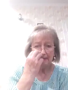 Snapshot of AlikaSwan5821 chatting on 11.01.25 AlikaSwan5821 online show from 11.01.25