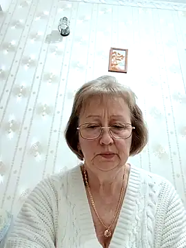 Snapshot of AlikaSwan5821 chatting on 02.10.26 AlikaSwan5821 online show from 02.10.26