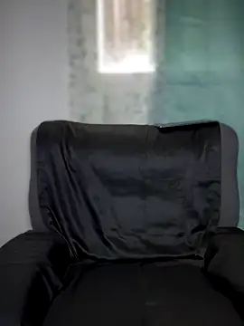  foreigntitts online show from 10.13.25