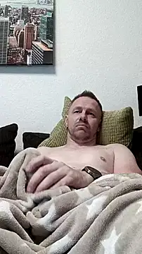 Snapshot of HotMichiSG chatting on 10.09.25 HotMichiSG online show from 10.09.25