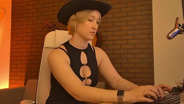 CinBellamy online show from 02.13.26