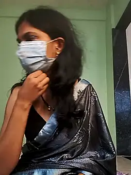 Shivani2002 online show from 01.13.26