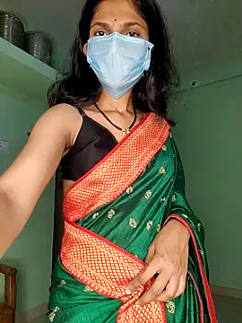 Shivani2002 online show from 02.14.26