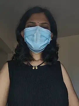 Shivani2002 online show from 06.18.26