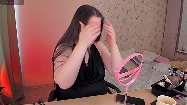 Alice next door online show from 03.18.26