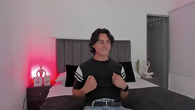 AlexanderHall online show from 09.09.25