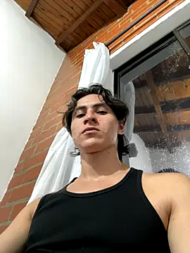 AlexanderHall online show from 10.10.25