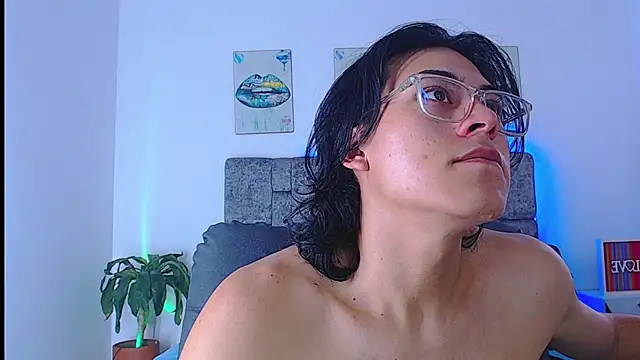 dirty model online show from 09.15.25