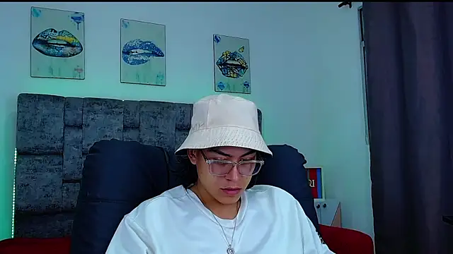 dirty model online show from 10.13.25