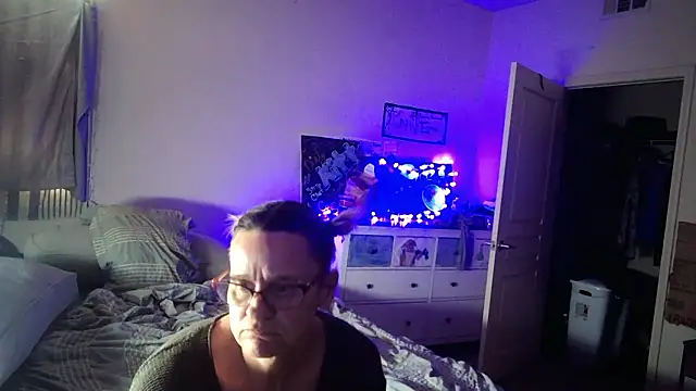 Snapshot of PremiumKitty chatting on 01.16.26 PremiumKitty online show from 01.16.26