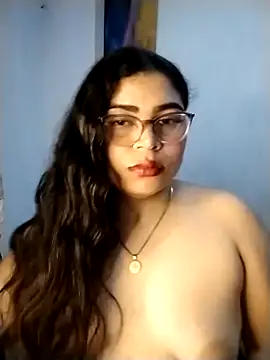 Snapshot of Diamily chatting on 02.05.26 Diamily online show from 02.05.26