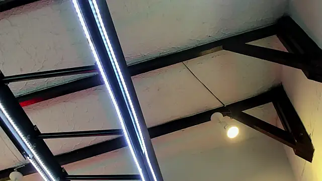 ItaloMoore online show from 11.23.25