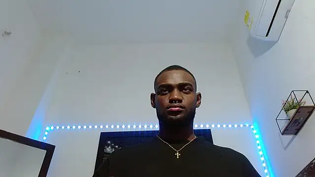 eebony stallion online show from 10.10.25