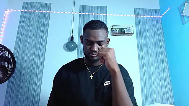 eebony stallion online show from 10.29.25