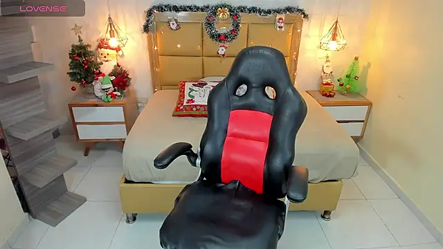 MELISSAROUGE online show from 12.04.25