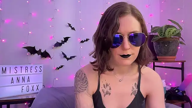mistressannafoxx online show from 11.07.25