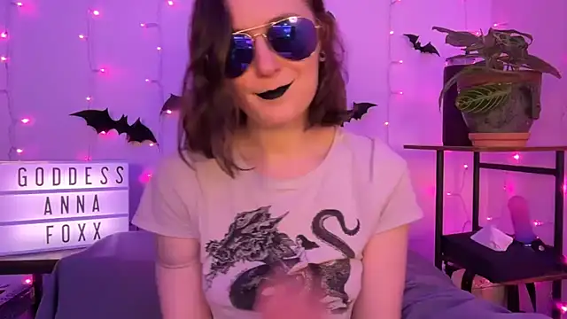 mistressannafoxx online show from 12.04.25