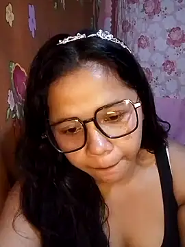 Snapshot of hotmomma8 chatting on 04.08.26 hotmomma8 online show from 04.08.26