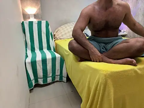 CasadoLutadorBigStuds online show from 05.21.26