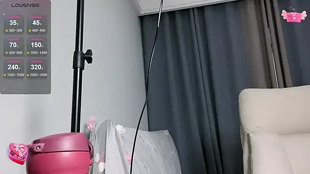 Amy-i online show from 09.10.25