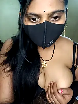 reena502 online show from 04.18.26