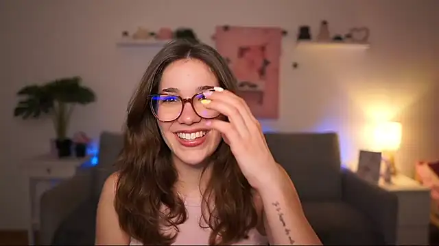 kissie cat online show from 03.11.26