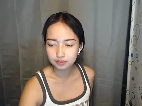 Snapshot of Soft_Angel8 chatting on 04.23.26 Soft Angel8 online show from 04.23.26