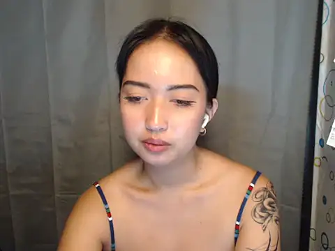Snapshot of Soft_Angel8 chatting on 04.24.26 Soft Angel8 online show from 04.24.26
