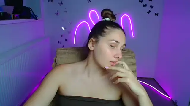 Snapshot of Stefanie_Sweet chatting on 06.26.26 Stefanie Sweet online show from 06.26.26