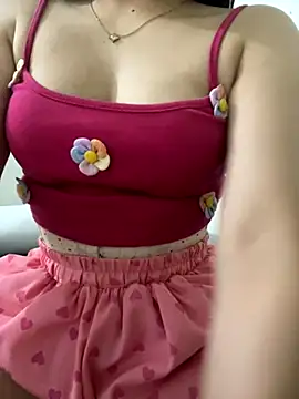 Snapshot of lanlan_girl2k chatting on 09.25.25 lanlan girl2k online show from 09.25.25