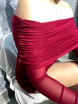 Snapshot of lanlan_girl2k chatting on 11.30.25 lanlan girl2k online show from 11.30.25