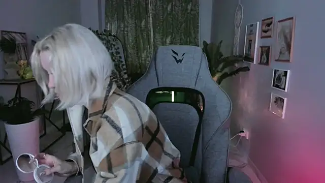 BethanyCloud online show from 04.16.26