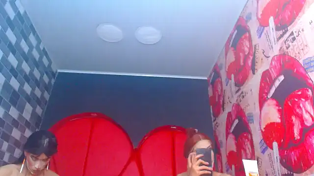 julessxcharlotte online show from 12.02.25