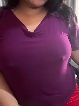 Maggi-is-back online show from 12.17.25