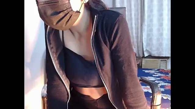 Snapshot of _kamyaa09 chatting on 12.20.25 kamyaa09 online show from 12.20.25