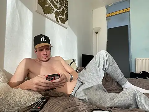 shyandchilling online show from 03.02.26